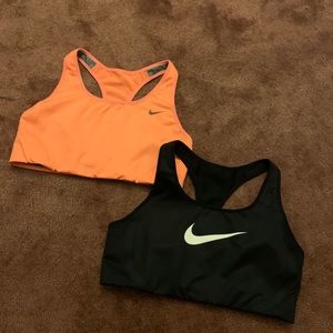 Nike Sports Bras - good condition / like new!